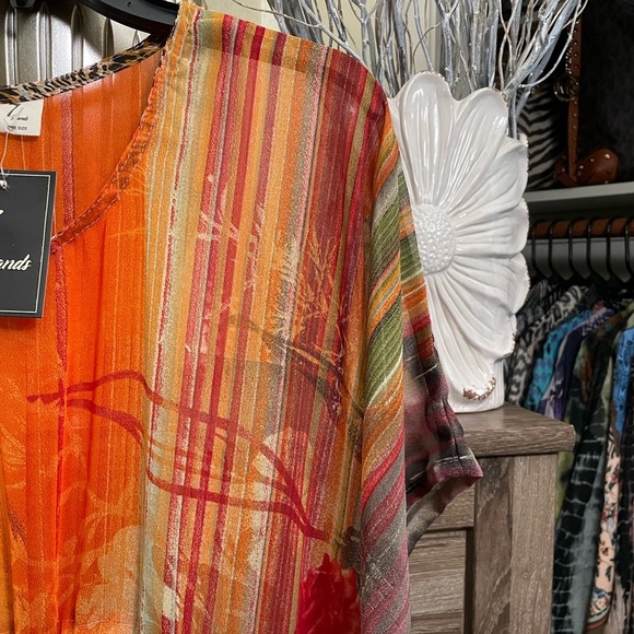 Caftan Blouse - Picture 13 of 16